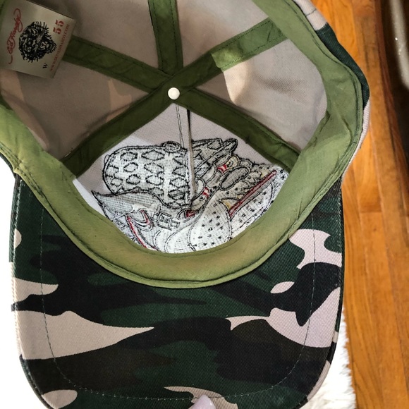 Ed Hardy authentic vintage camouflage bulldog hat. Worn 1x Swagger throwback! - Picture 11 of 11